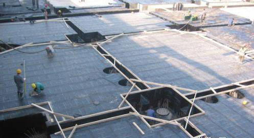 ���̰���